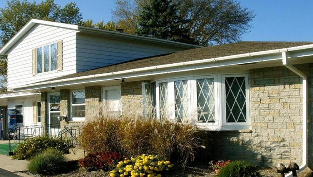 Budget Inn Long Prairie Экстерьер фото