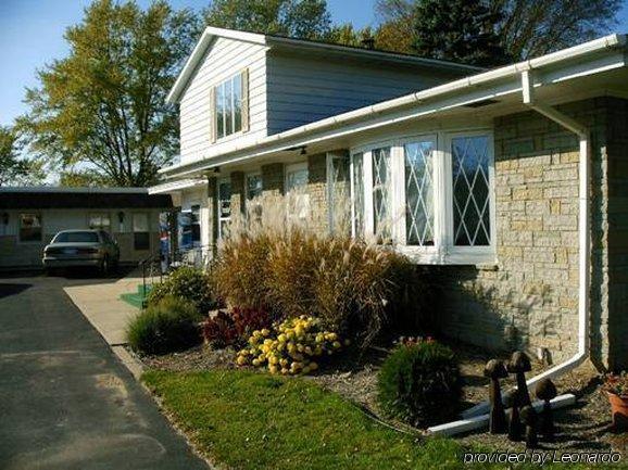 Budget Inn Long Prairie Экстерьер фото