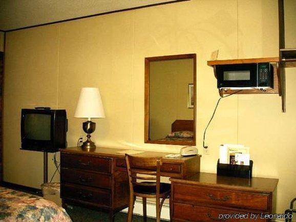 Budget Inn Long Prairie Номер фото